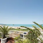 Damyanoff Hotel 2*